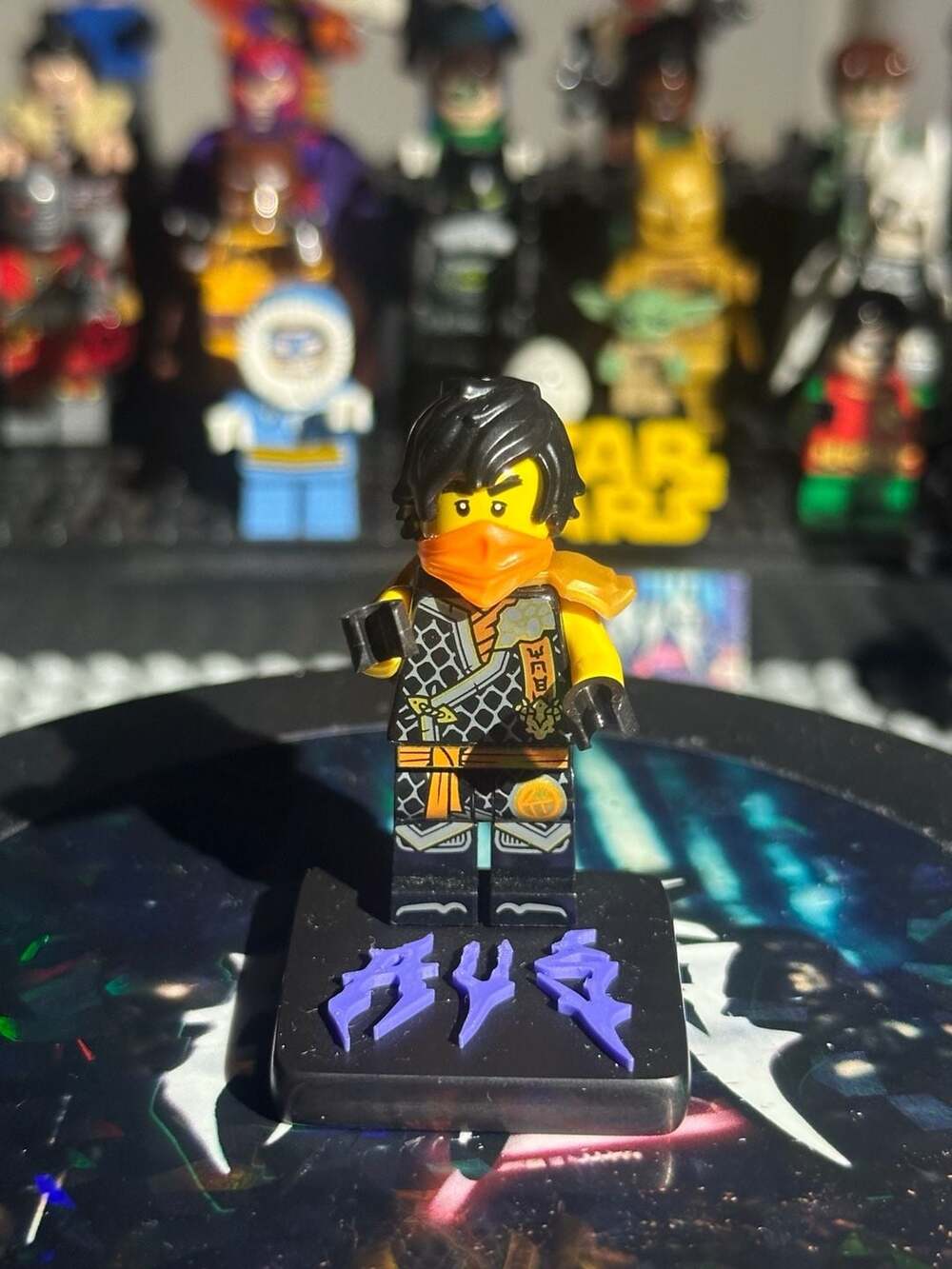 LEGO Minifigure NINJAGO Cole Dragons Rising Tournament Armor with Orange Bandana